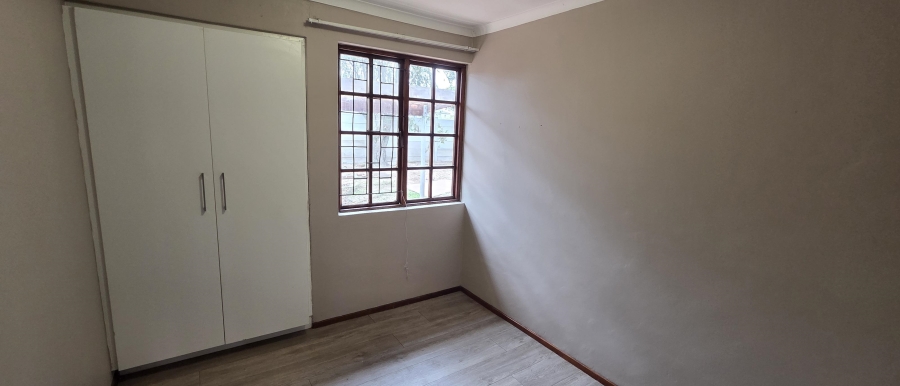 To Let 3 Bedroom Property for Rent in Marlborough Park Western Cape